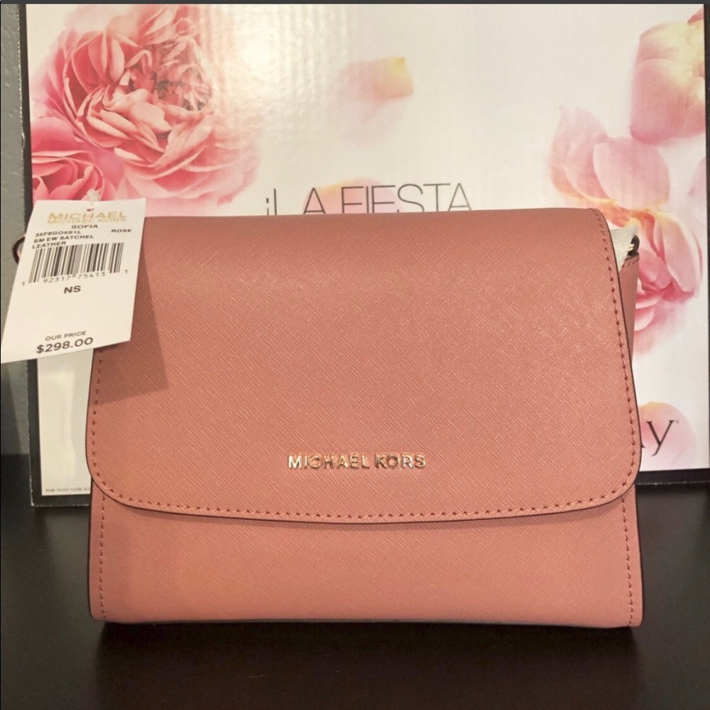 ⭕️Michael Kors Sofia small satchel